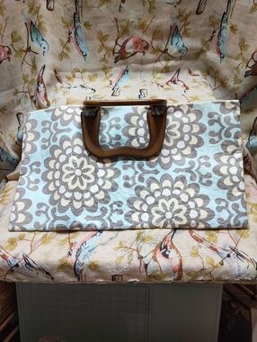 Floral Flat Wooden Walnut Handles Handbag Clutch Purse NEW 1960's Reproduction